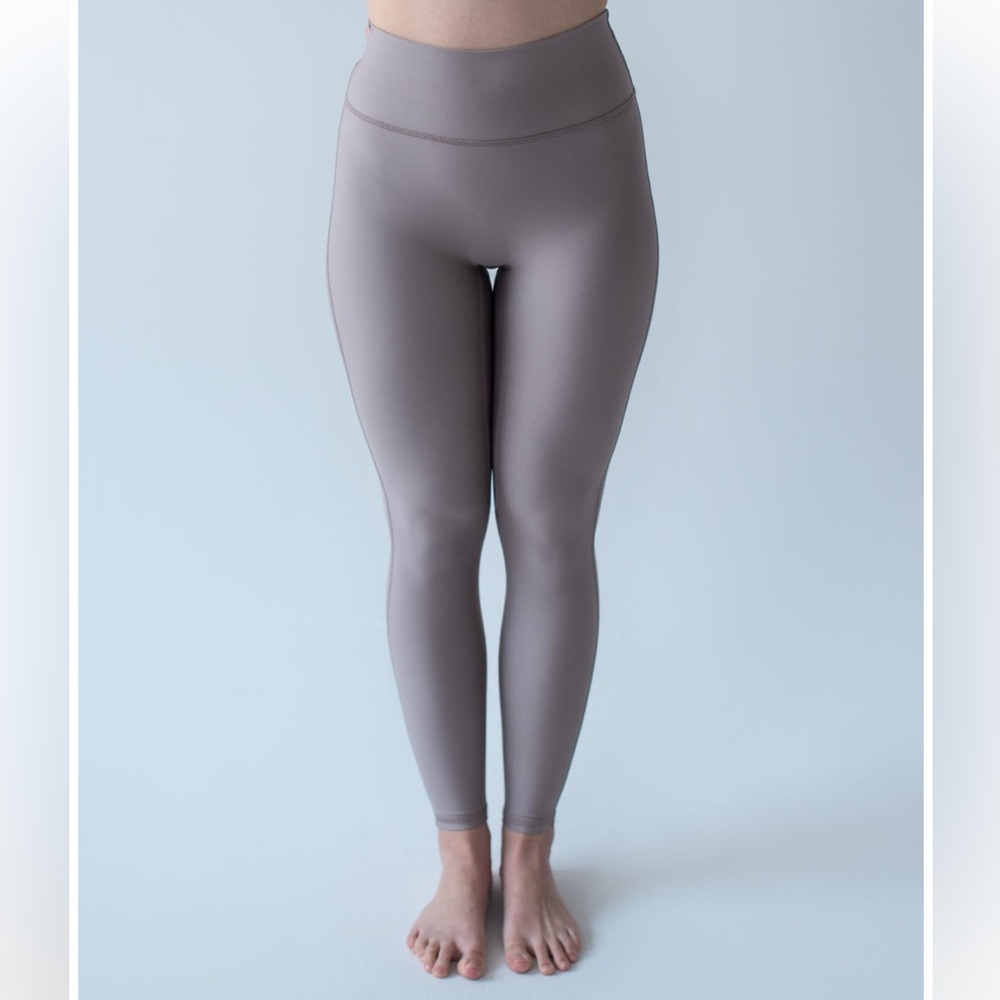 SAVVI Seri Leggings Silver